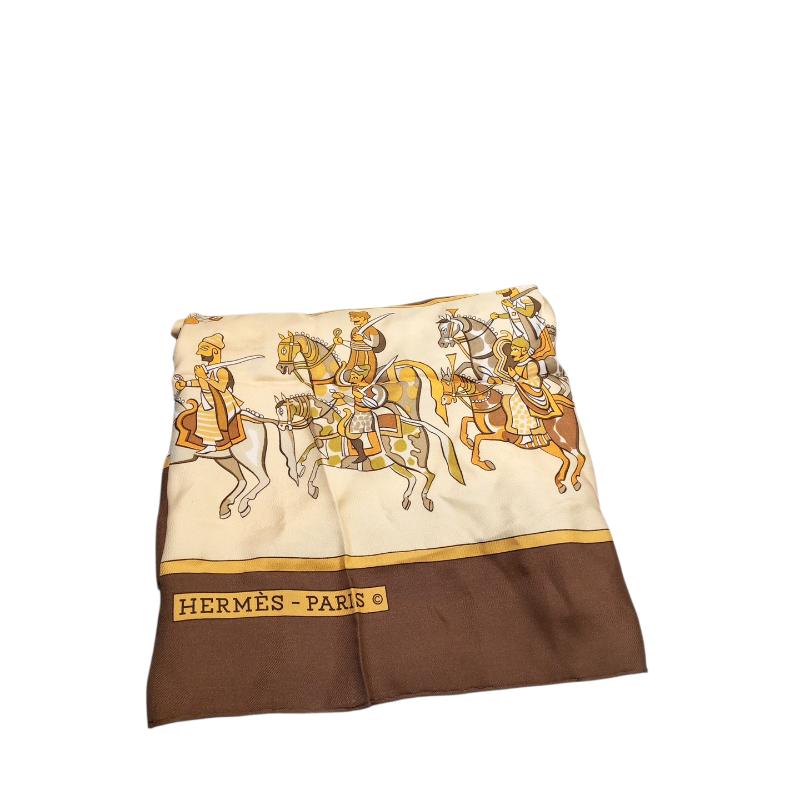 FOULARD HERMES ARTABAN BY P. PERON | Mercatino dell'Usato Roma ostia 2