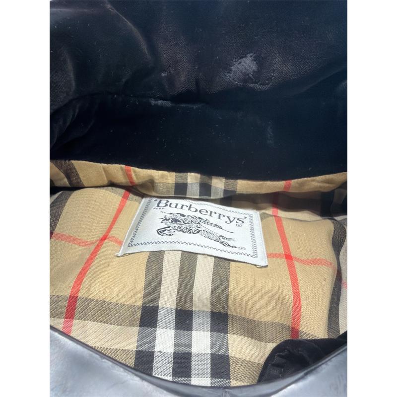 GIUBBINO DONNA BURBERRYS' NERO COLL DA RIV | Mercatino dell'Usato Roma ostia 3