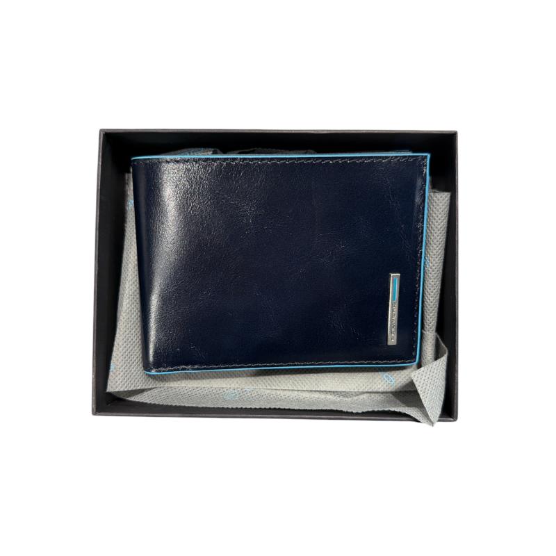PORTA FOGLIO PIQUADRO BLU | Mercatino dell'Usato Roma ostia 2