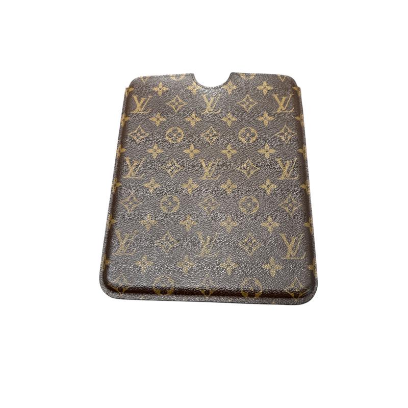 PORTA IPAD LOUIS VUITTON | Mercatino dell'Usato Roma ostia 1
