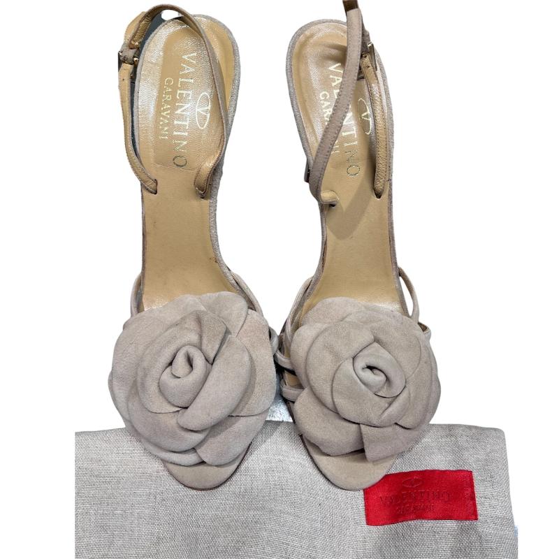 SANDALI DONNA VALENTINO GARAVANI BEIGE DA RIV | Mercatino dell'Usato Roma ostia 2