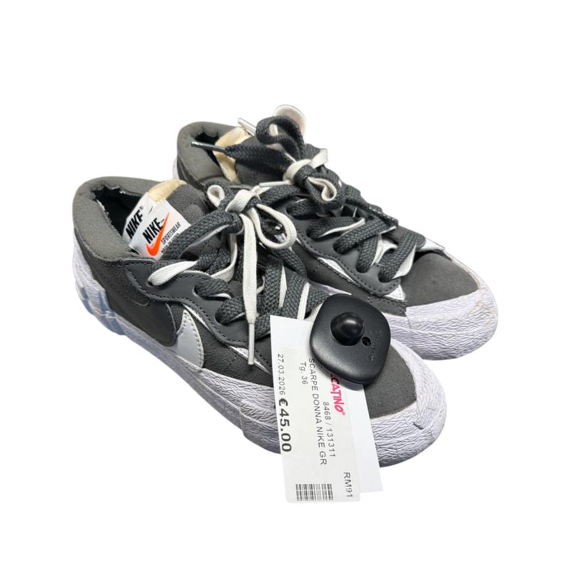 SCARPE DONNA NIKE GR | Mercatino dell'Usato Roma ostia 1