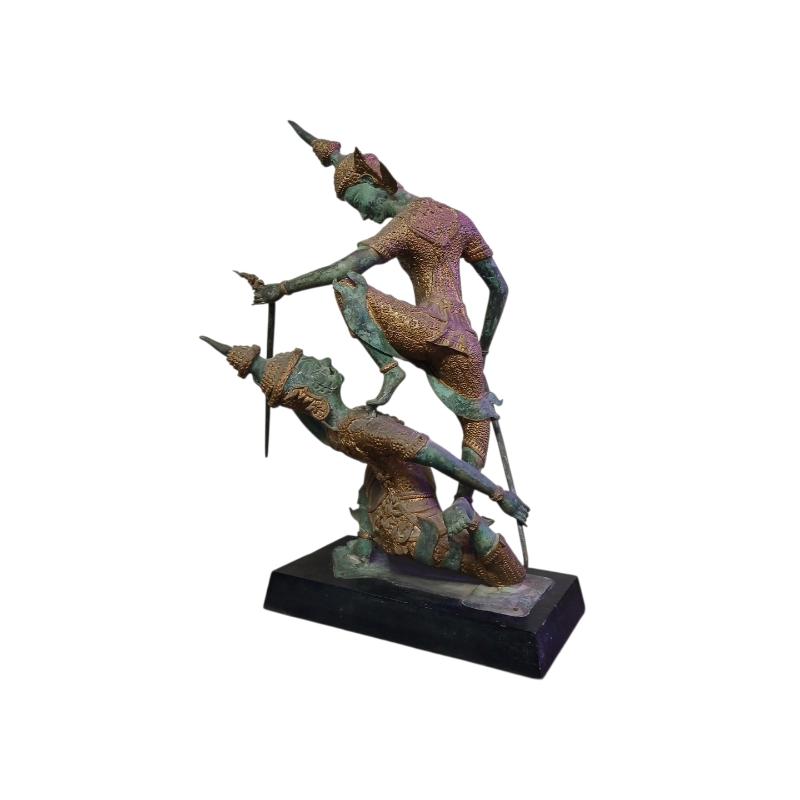 STATUA DIVINITA THAI CHE LOTTANO | Mercatino dell'Usato Roma ostia 2