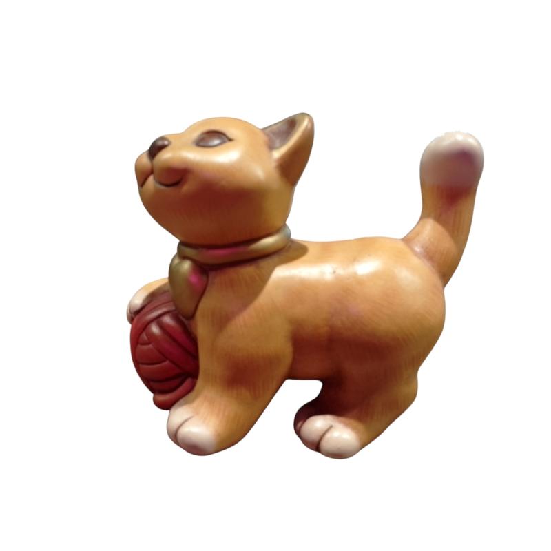 THUN GATTO CON GOMITOLO ROSSO | Mercatino dell'Usato Roma ostia 3