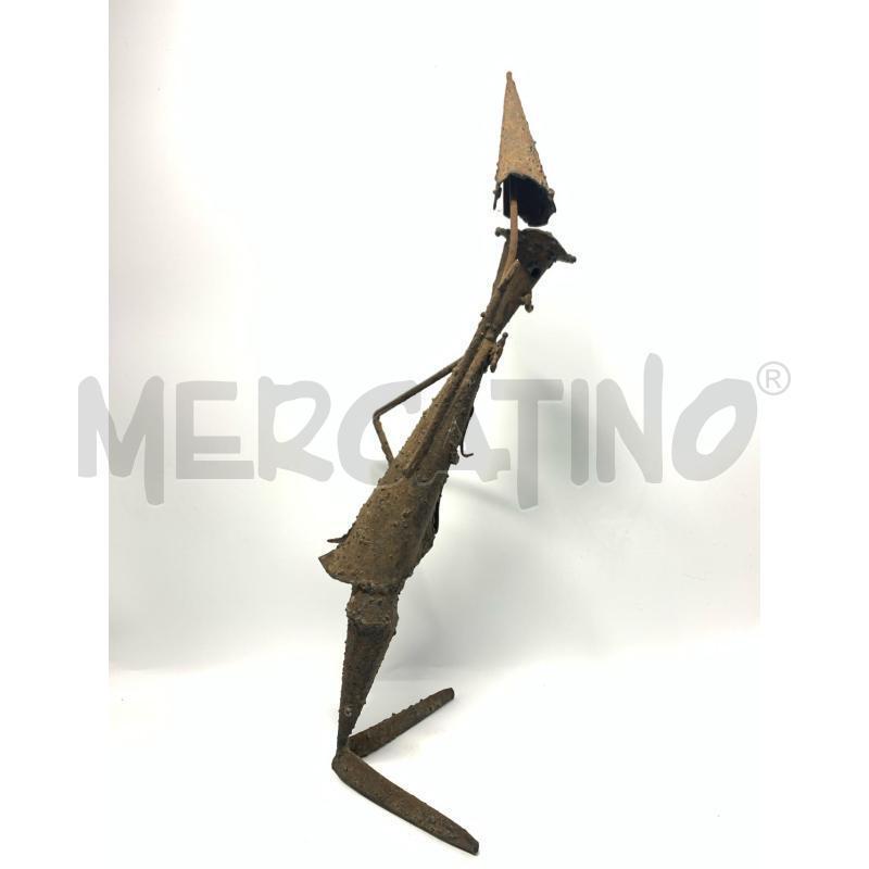 ANTICA SCULTURA FERRO UOMO CON OMBRELLO | Mercatino dell'Usato Pomezia 3