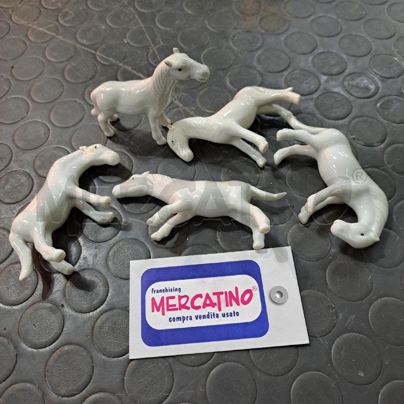 BLOCCO CAVALLINI PORCELLANA BIANCA 5PZ VNTG | Mercatino dell'Usato Pomezia 5