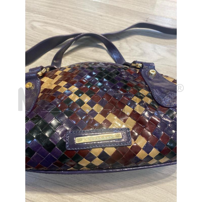 BORSA DONNA BAULETTO VIOLA BEIGE PATCH CCOCCINELLE | Mercatino dell'Usato Pomezia 2