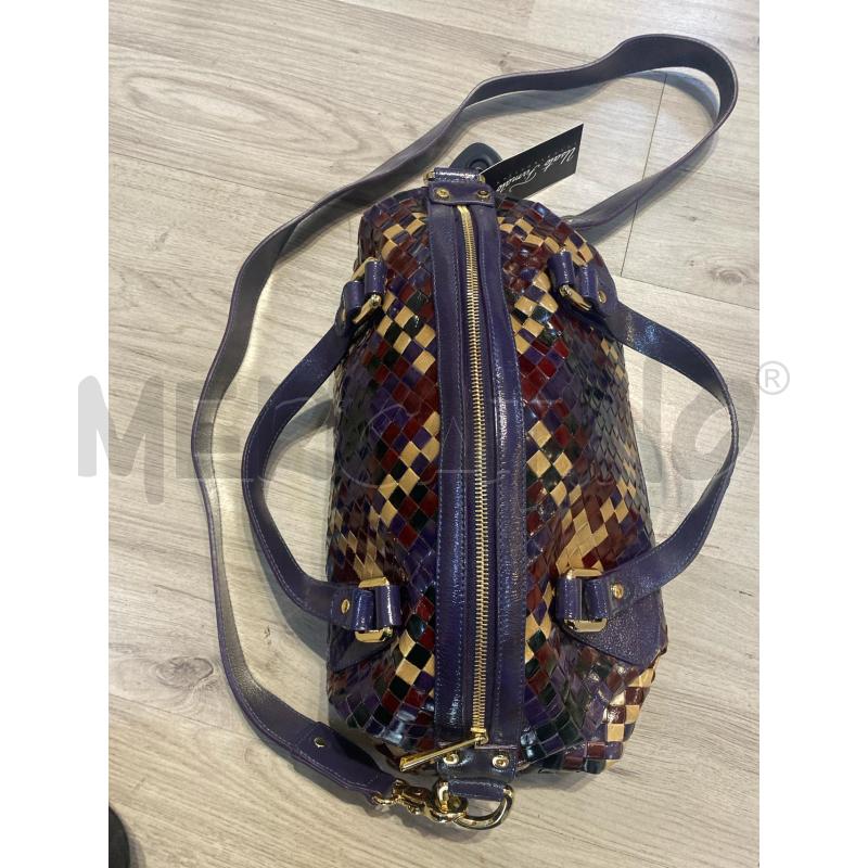 BORSA DONNA BAULETTO VIOLA BEIGE PATCH CCOCCINELLE | Mercatino dell'Usato Pomezia 3