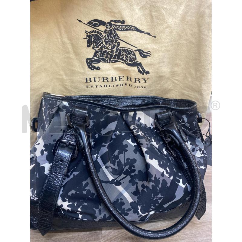 BORSA DONNA BURBERRY VERNICE NERA FIORI | Mercatino dell'Usato Pomezia 1