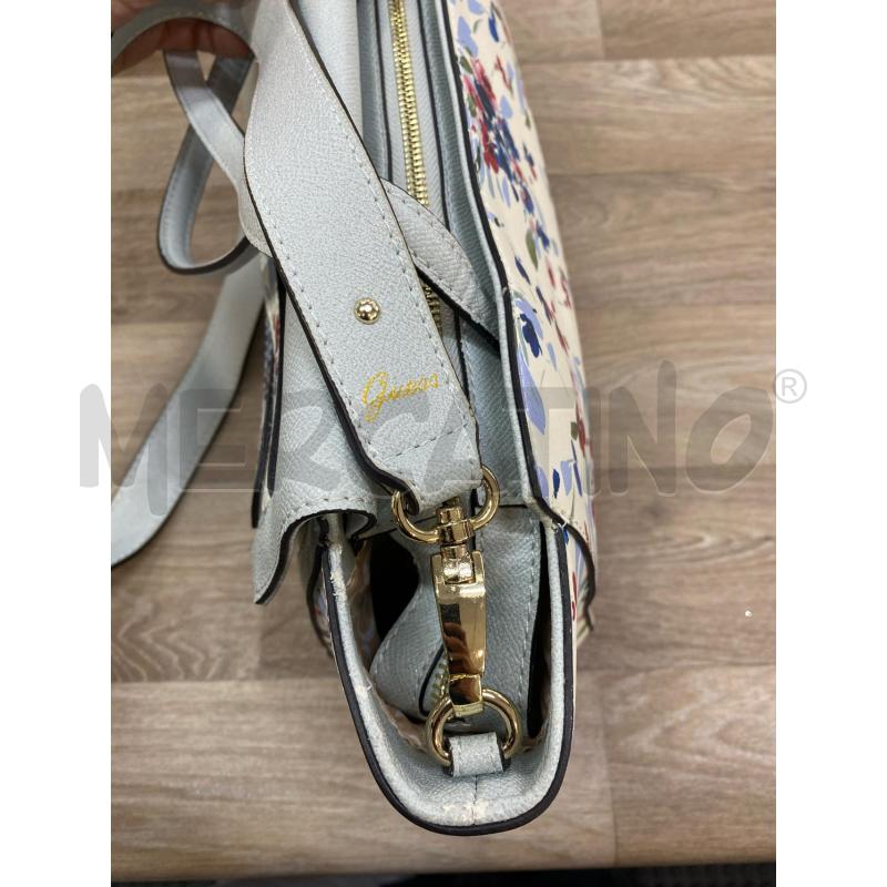 BORSA DONNA GUESS BIANCA FANTASIA FIORI CELESTI ROSSI | Mercatino dell'Usato Pomezia 3