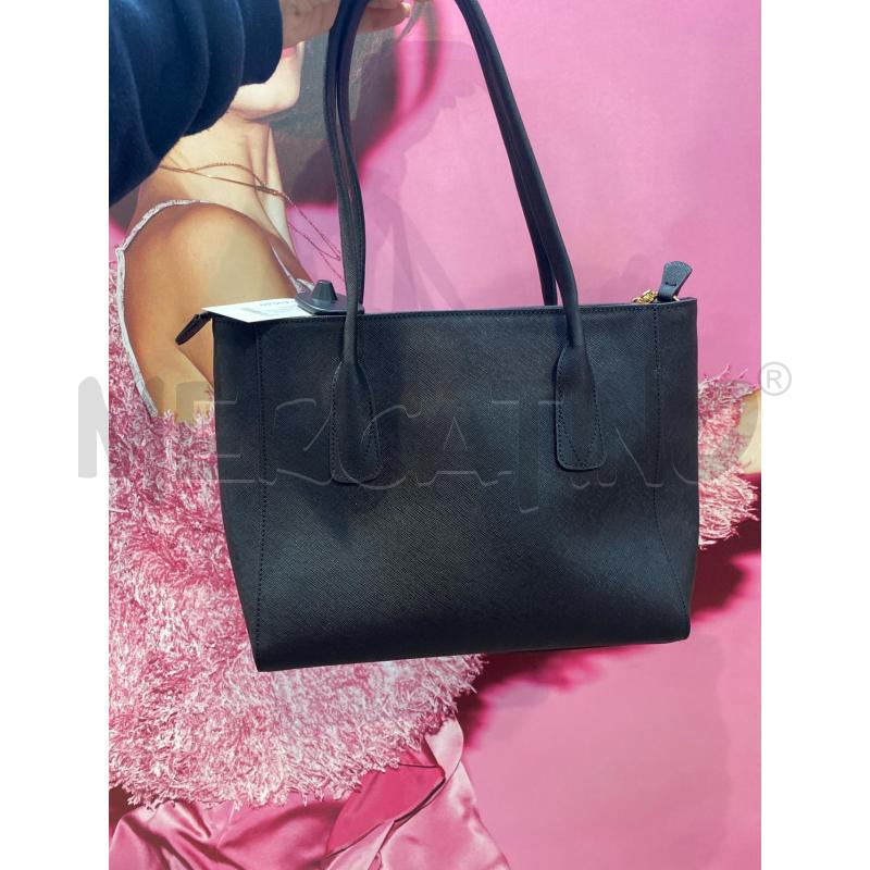 BORSA DONNA PRIMA CLASSE NERA A SPALLA | Mercatino dell'Usato Pomezia 2