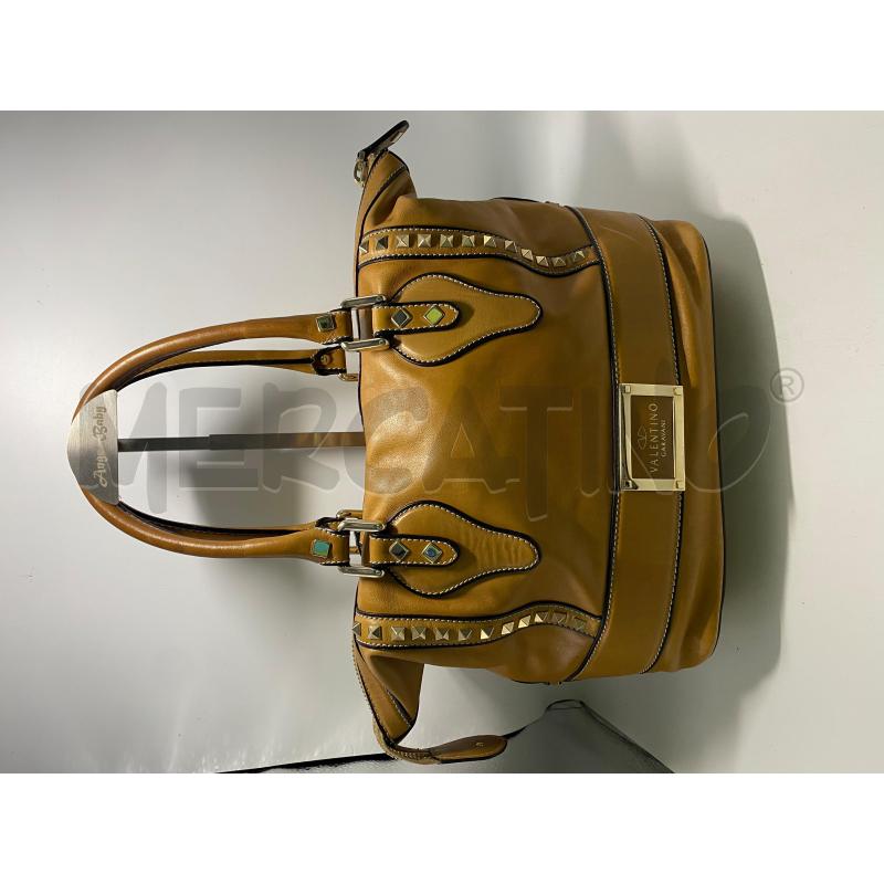 BORSA DONNA ROCKSTUD TOTE VALENTINO IN PELLE BEIGE BORCHIE | Mercatino dell'Usato Pomezia 1