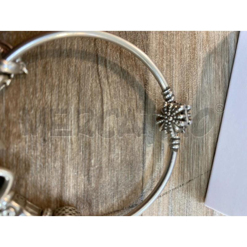 BRACCIALE PANDORA CON 12 CHAMRS | Mercatino dell'Usato Pomezia 2