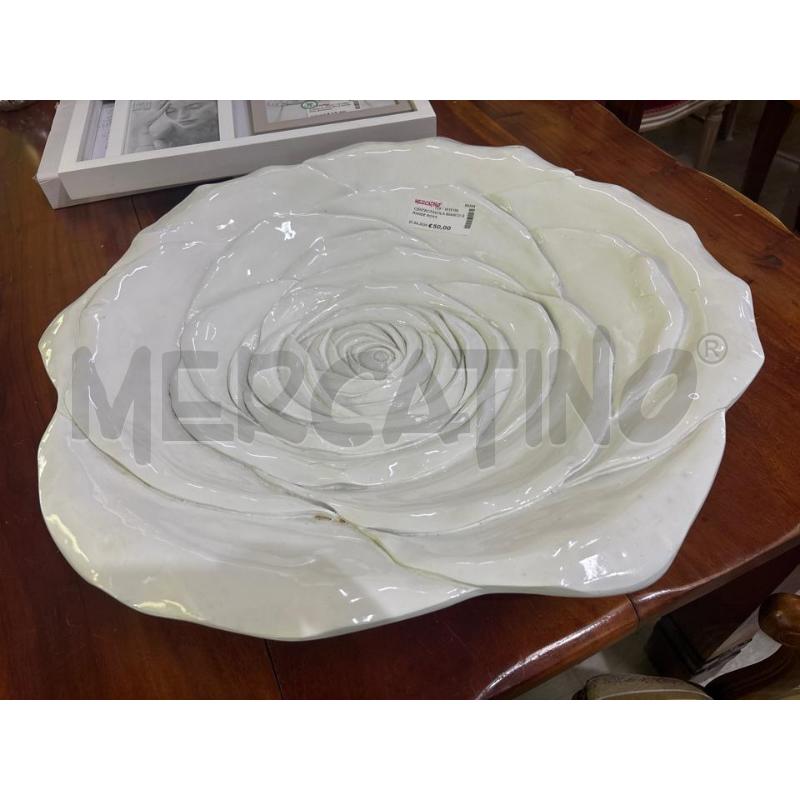 CENTROTAVOLA BIANCO GRANDE ROSA  | Mercatino dell'Usato Pomezia 1