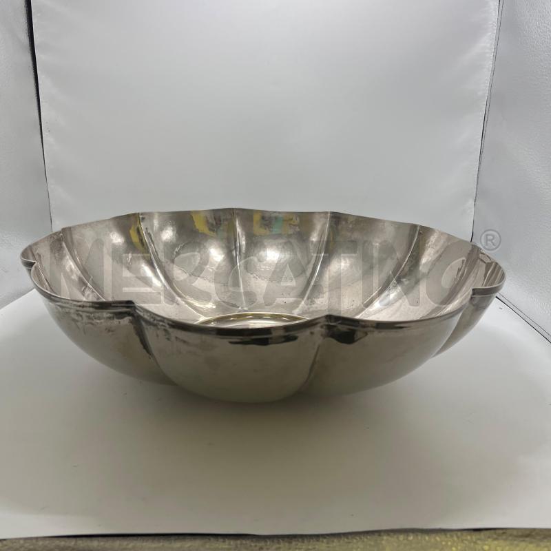 CENTROTAVOLA GRANDE BORDI ONDULATI SILVER PLATED  | Mercatino dell'Usato Pomezia 2