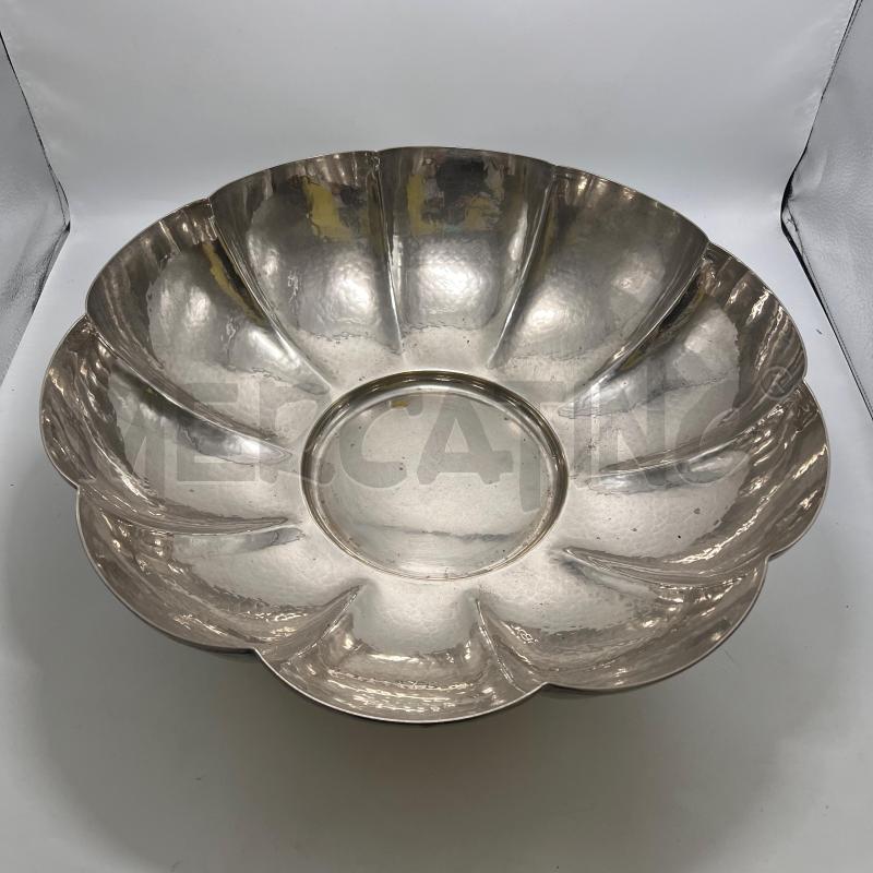CENTROTAVOLA GRANDE BORDI ONDULATI SILVER PLATED  | Mercatino dell'Usato Pomezia 3