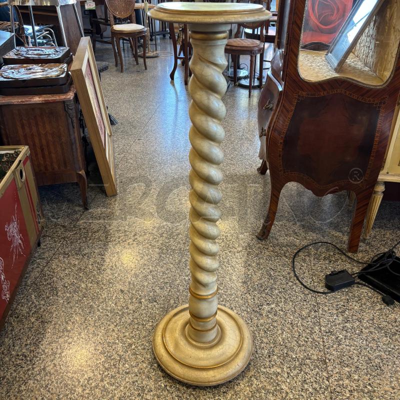 COLONNA LEGNO TORCIGLIONE DIPINTA BIA/DOR | Mercatino dell'Usato Pomezia 1