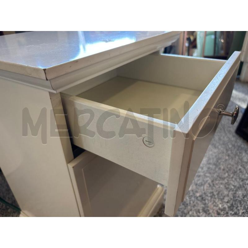 COMODINO BIANCO1 CASSETTO | Mercatino dell'Usato Pomezia 3
