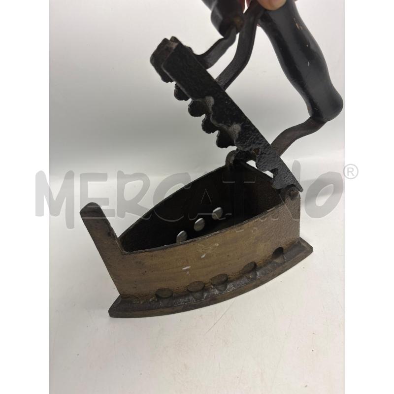 FERRO DA STIRO VINTAGE | Mercatino dell'Usato Pomezia 3
