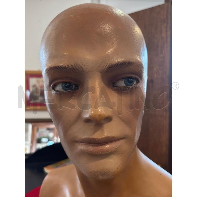 MANICHINO MEZZO BUSTO UOMO | Mercatino dell'Usato Pomezia 2