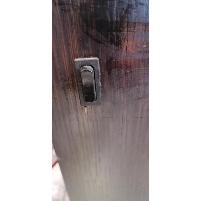PORTA TV DA CAMERA CON MOTORE  | Mercatino dell'Usato Pomezia 4