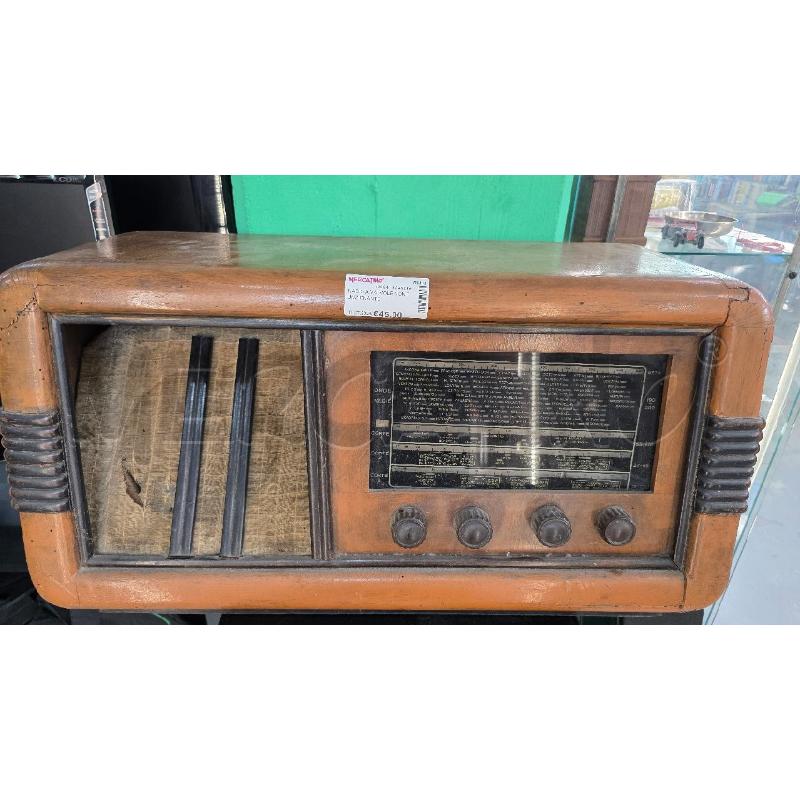 RADIO A VALVOLE NON FUNZIONANTE | Mercatino dell'Usato Pomezia 1