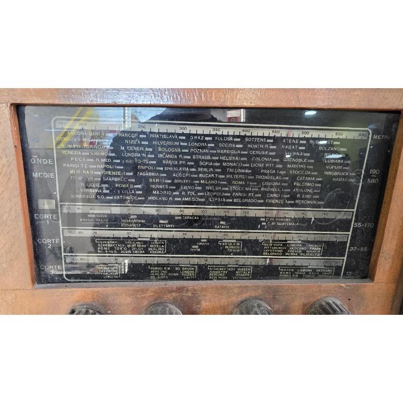 RADIO A VALVOLE NON FUNZIONANTE | Mercatino dell'Usato Pomezia 2