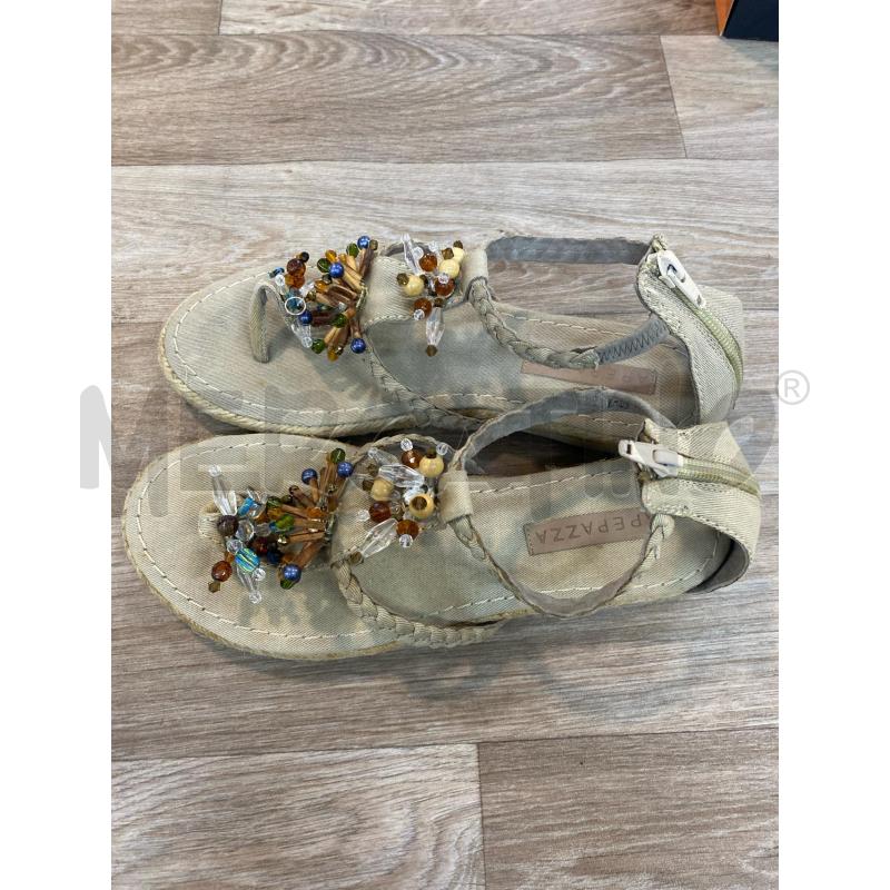 SANDALI DONNA APEPAZZA FIORI ARTIGIANALI PERLINE CON ZIP DIETRO | Mercatino dell'Usato Pomezia 1