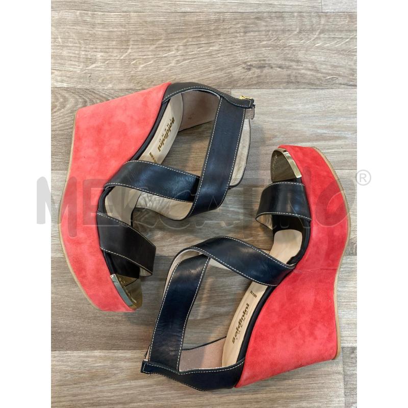 SCARPE BALDININI ZEPPA ROSSA VELLUTO NERE DORATE | Mercatino dell'Usato Pomezia 4