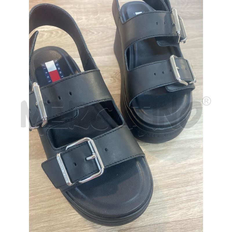 SCARPE DONNA GAELLE BIANCHE DIETRO FLUO | Mercatino dell'Usato Pomezia 3