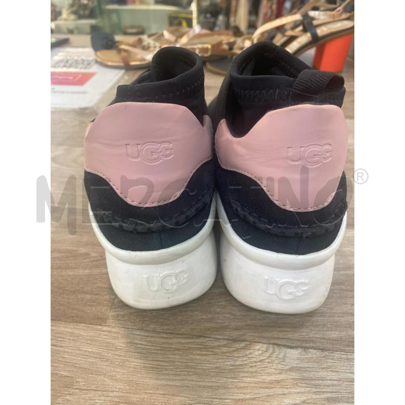 SCARPE DONNA UGG NERE E ROSA PLAT BIANCO | Mercatino dell'Usato Pomezia 3