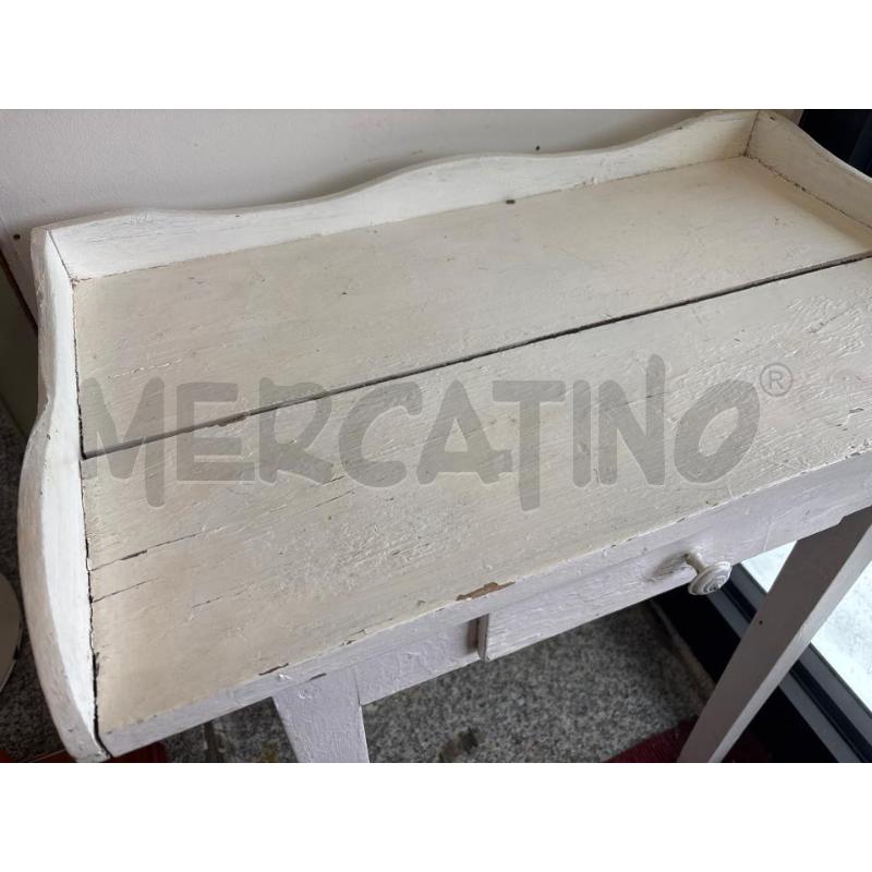 SCRITTOIO VECCHIO BIANCO | Mercatino dell'Usato Pomezia 2