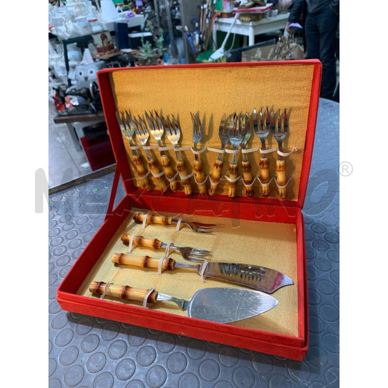 SERVIZIO POSATE DA DOLCE VNTG  | Mercatino dell'Usato Pomezia 1