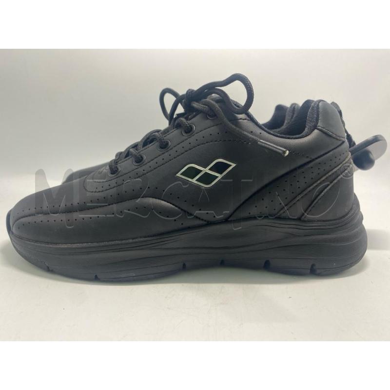 SNEAKERS DONNA ARENA SIMILPELLE TOTAL BLACK SOLETTA ZEBRATA | Mercatino dell'Usato Pomezia 2