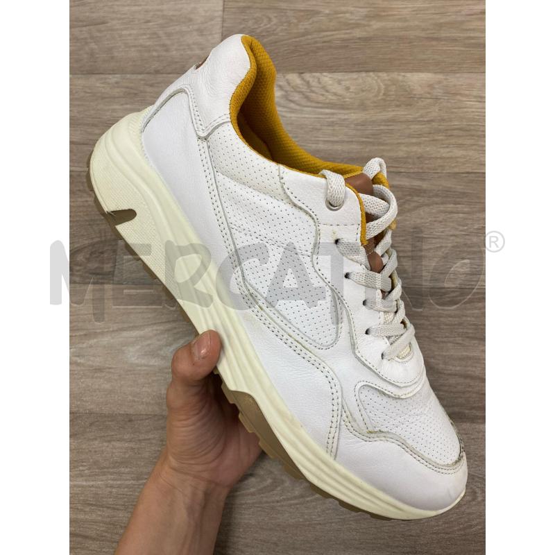 SNEAKERS UOMO IGI&CO VERA PELLE BIANCO INTERNO SENAPE MEMORY FOAM | Mercatino dell'Usato Pomezia 1