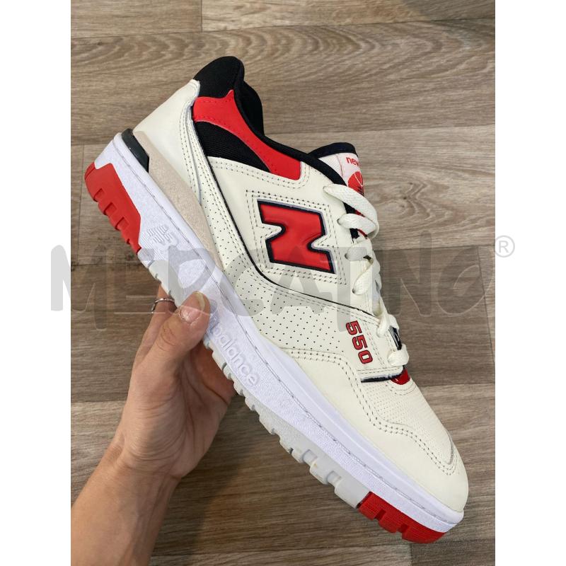 SNEAKERS UOMO NEW BALANCE 550 SEA SALT TRUE RED | Mercatino dell'Usato Pomezia 1