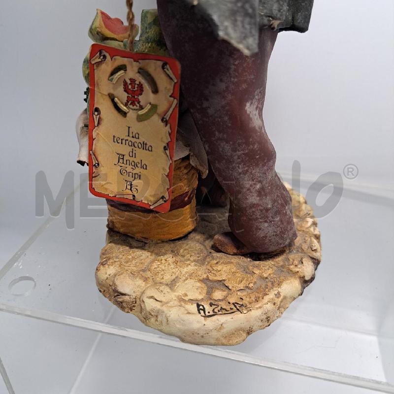 STATUINA TERRACOTTA ANGELA TRIPI COCOMERO | Mercatino dell'Usato Pomezia 4