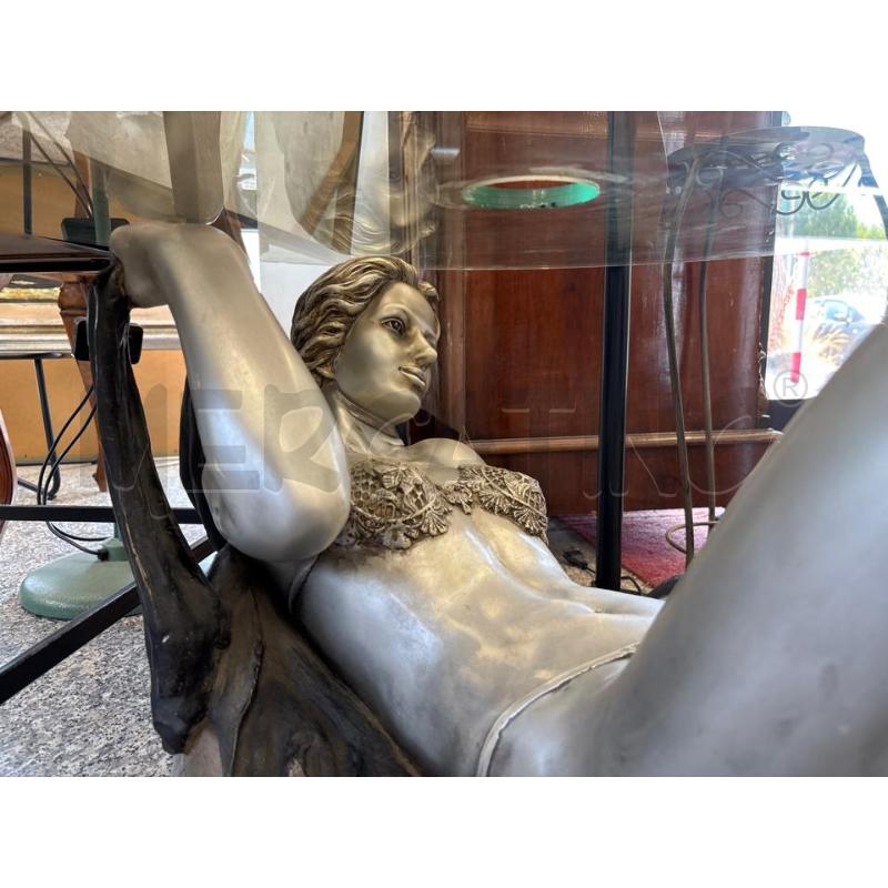 TAVOLINO DONNA GRIGIA VETRO | Mercatino dell'Usato Pomezia 5