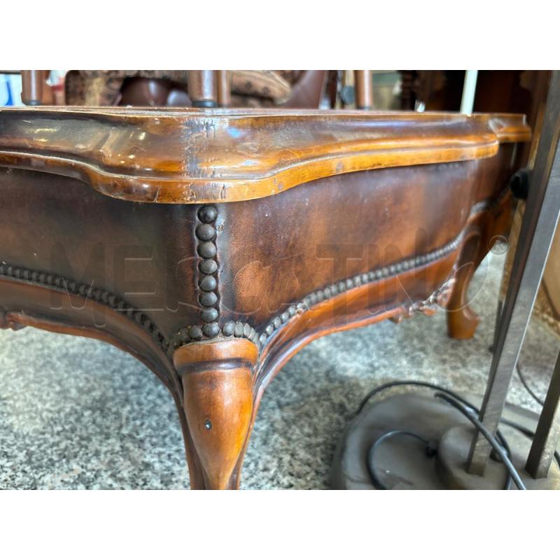 TAVOLINO VECCHIO DA SALOTTO CON PELLE | Mercatino dell'Usato Pomezia 4