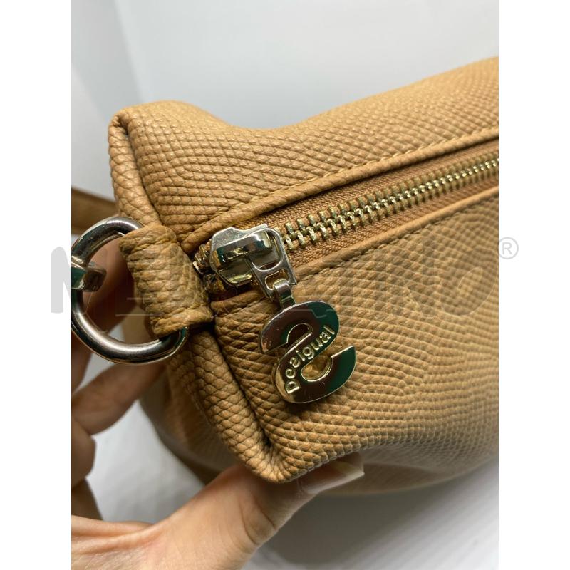 TRACOLLA DONNA DESIGUAL BEIGE RICAMI DORATI | Mercatino dell'Usato Pomezia 5