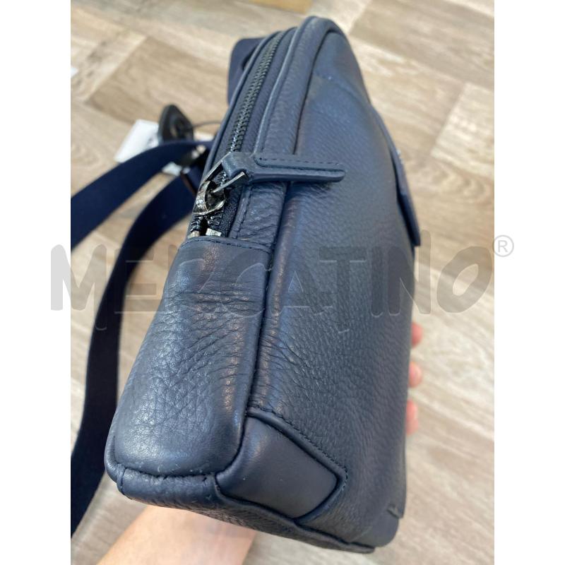 TRACOLLA UOMO BLU PELLE PIQUADRO | Mercatino dell'Usato Pomezia 4