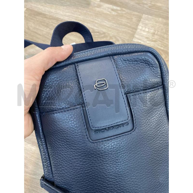 TRACOLLA UOMO BLU PELLE PIQUADRO | Mercatino dell'Usato Pomezia 5
