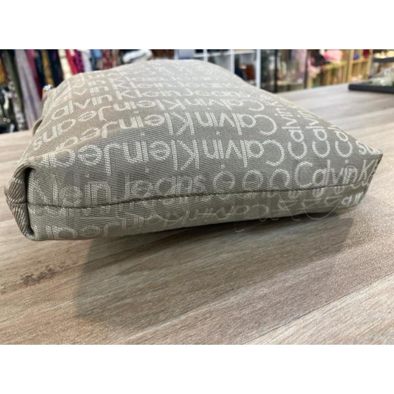 TRACOLLA UOMO IN TESSUTO BEIGE CALVIN KLEIN JEANS | Mercatino dell'Usato Pomezia 4