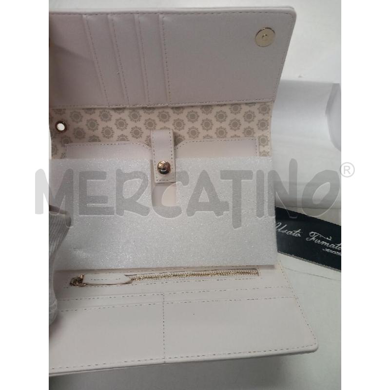 POCHETTE  | Mercatino dell'Usato Guidonia montecelio 3