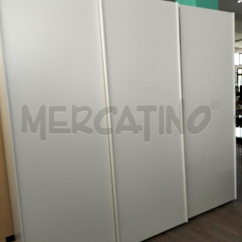 ARMADIO ANTE SCORREVOLI BEIGE | Mercatino dell'Usato Bellizzi 1