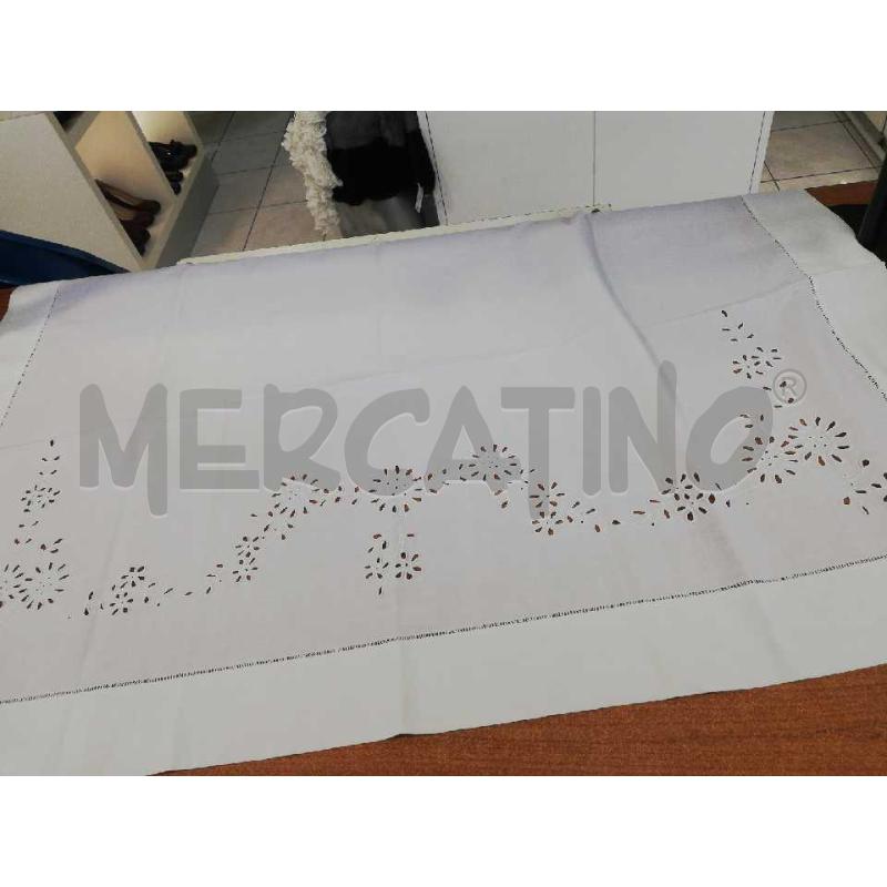 COPRICUSCINI ANTICHI 2PZ COT RICAMO TRAFORO A MANO | Mercatino dell'Usato Bellizzi 3