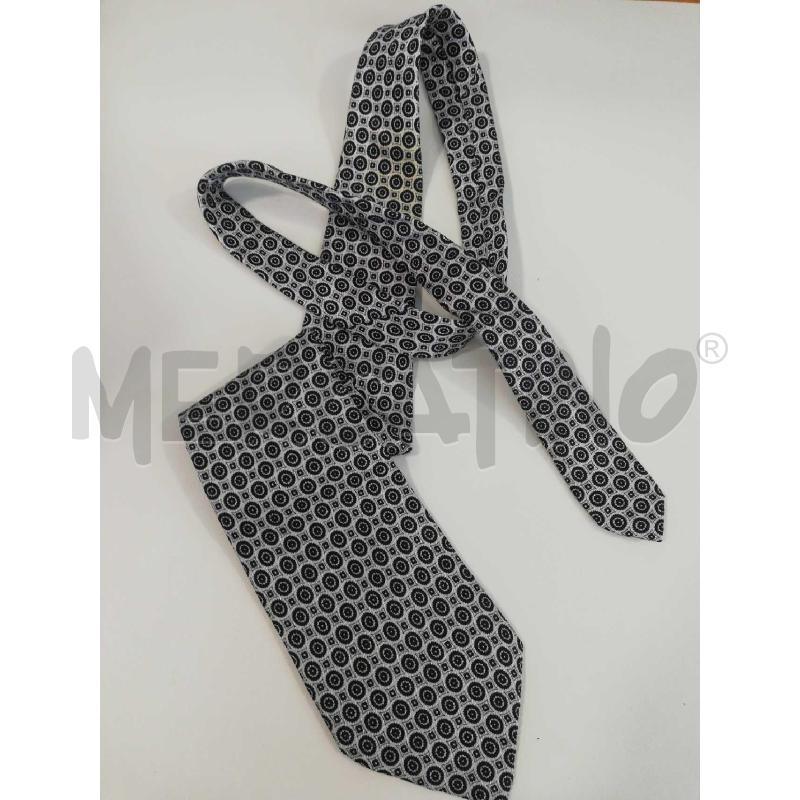 CRAVATTA D&G FANT BIANCO E NERO | Mercatino dell'Usato Bellizzi 1
