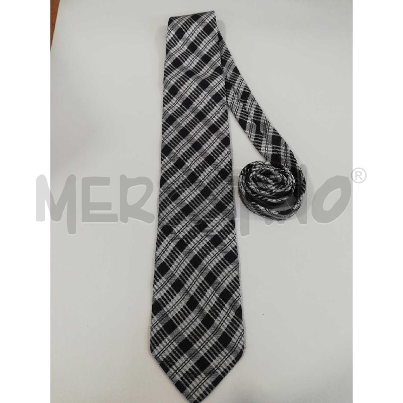 CRAVATTA D&G FANT QUADRI BIANCO NERO | Mercatino dell'Usato Bellizzi 1