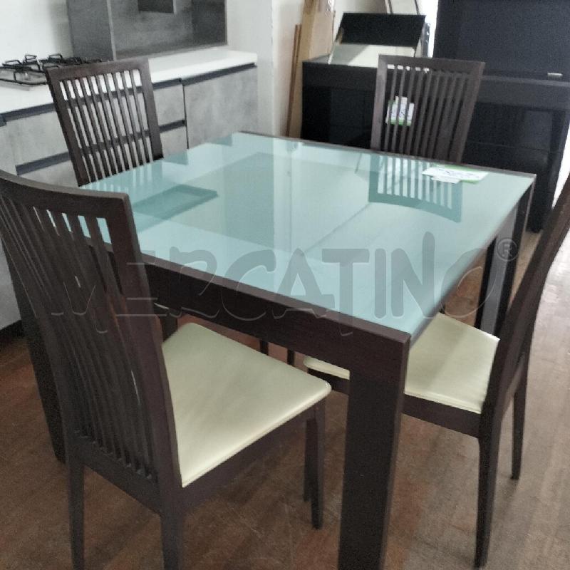 TAVOLO QUADRATO WENGE CON 4 SEDIE CALLIGARIS | Mercatino dell'Usato Bellizzi 1