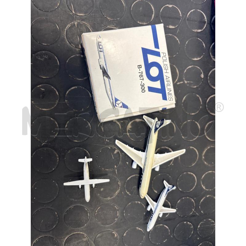 AEREO PZ 3 LOT B-767-300 | Mercatino dell'Usato Cava de tirreni 1